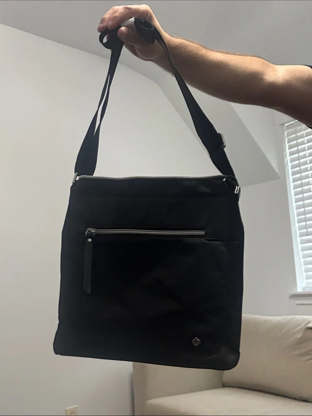 Samsonite Black Crossbody Shoulder Bag - Minimal Everyday